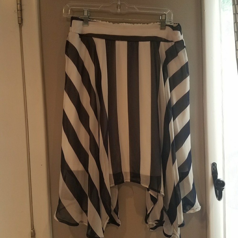 Maurices striped asymmetrical skirt